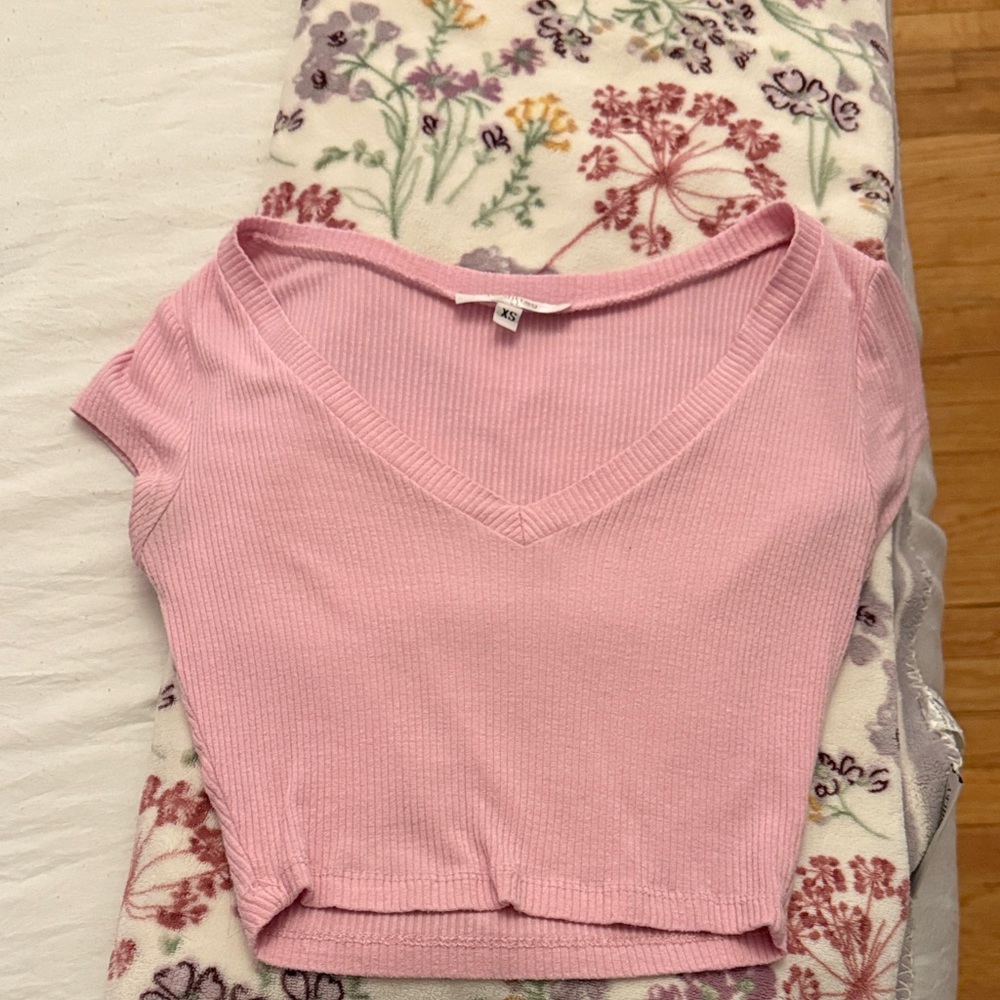H&M Light Pink Ribbed Crop Top